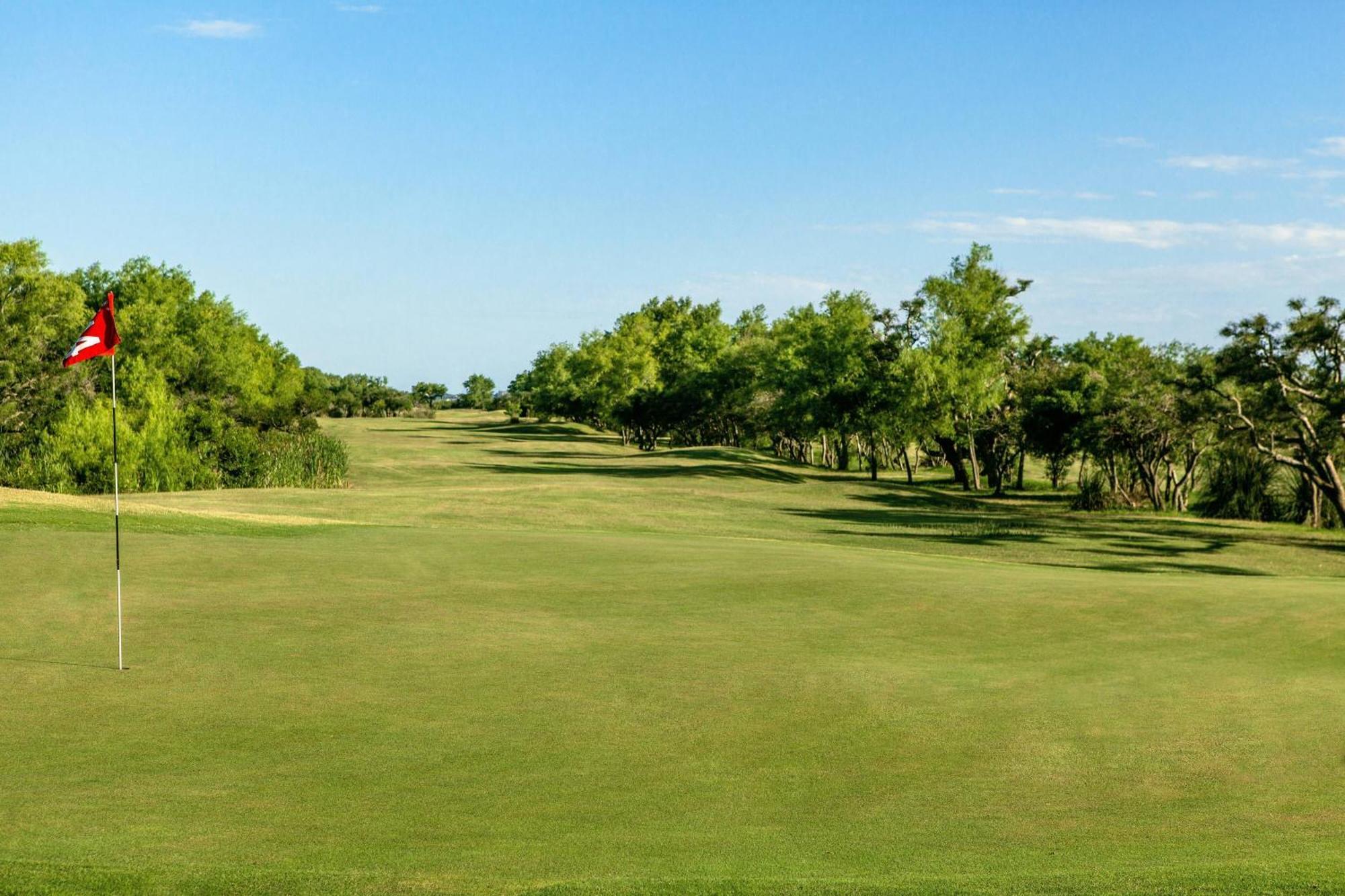 Sheraton Colonia Golf & Spa Resort Colonia del Sacramento Extérieur photo Golf course at the University of North Texas